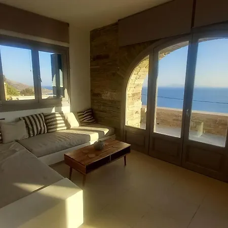 Sails Apartment Agia Eleousa