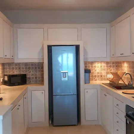 Apartment Sails *